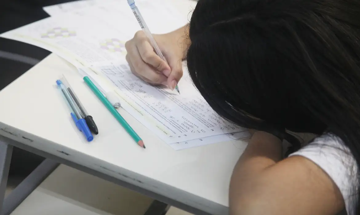 Ir para  <p><big>A regi&atilde;o Nordeste foi a regi&atilde;o que concentrou o maior n&uacute;mero de reda&ccedil;&otilde;es nota 1 mil no Exame Nacional do Ensino M&eacute;dio (Enem) 2023. Ao todo, 25 dos 60 estudantes...