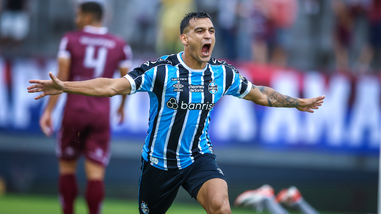 Grêmio vence o Caxias e larga em vantagem nas semifinais do Gauchão Ipiranga 2024