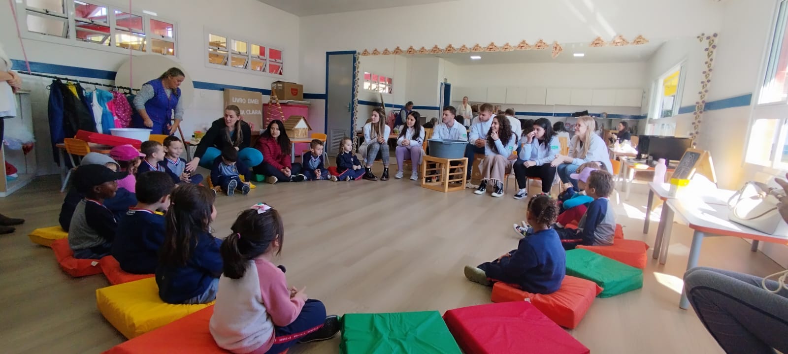 Ir para  <p><big>Acad&ecirc;micos do 3&ordm; semestre do Curso de Medicina da URI promoveram duas a&ccedil;&otilde;es junto &agrave; UBS (Unidade B&aacute;sica de Sa&uacute;de) do Bairro Atl&acirc;ntico. As...