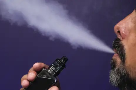 Ir para  <p><big>A campanha Agosto Branco, iniciada nesta quinta-feira (1&ordm;), objetiva a conscientiza&ccedil;&atilde;o do c&acirc;ncer de pulm&atilde;o. As estimativas de c&acirc;ncer de traqueia, br&ocirc;nquio...
