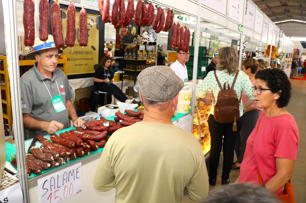 Ir para  <p><big>Acontece na pr&oacute;xima quinta-feira (24/10), no munic&iacute;pio de Montenegro, o Semin&aacute;rio do Programa Estadual de Agroind&uacute;stria Familiar (Peaf) da regi&atilde;o de Lajeado. As...